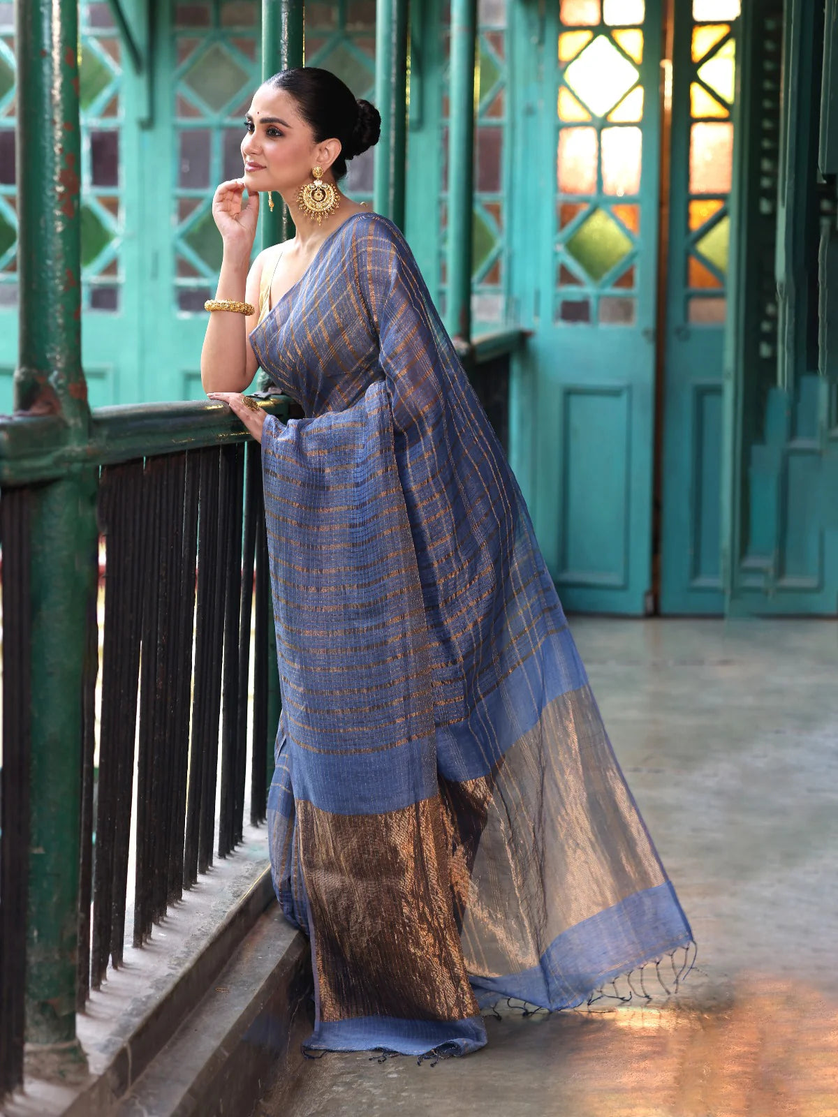 Nakshita Handwoven Linen Zari Saree Celestial Blues