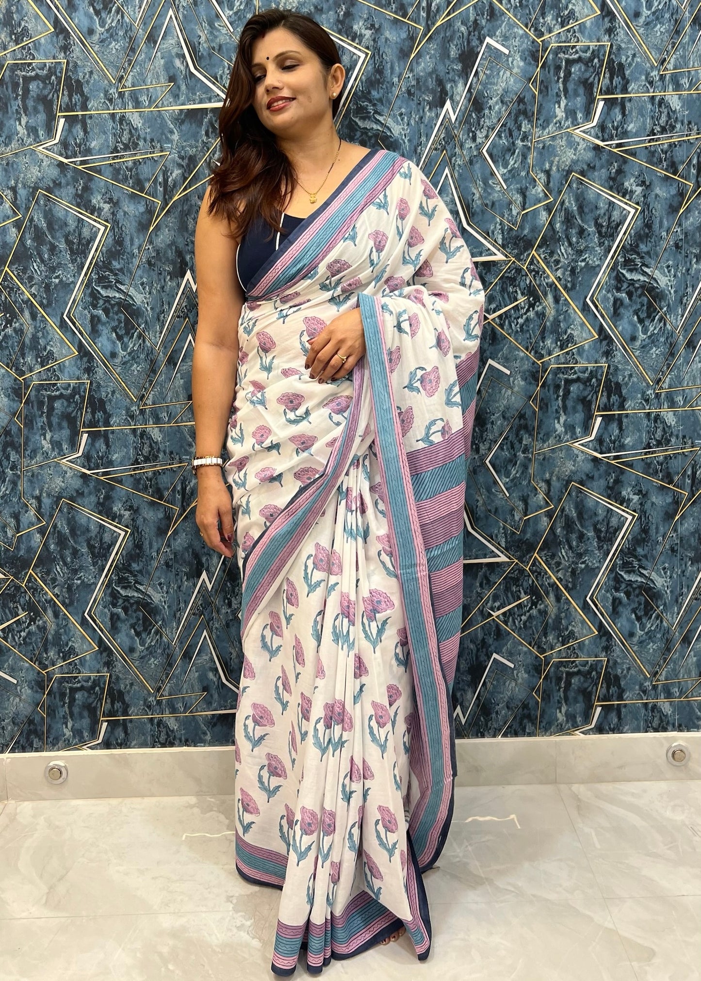 SALONI_Heritage Sanganeri Hand Block Printed Pure Cotton Saree