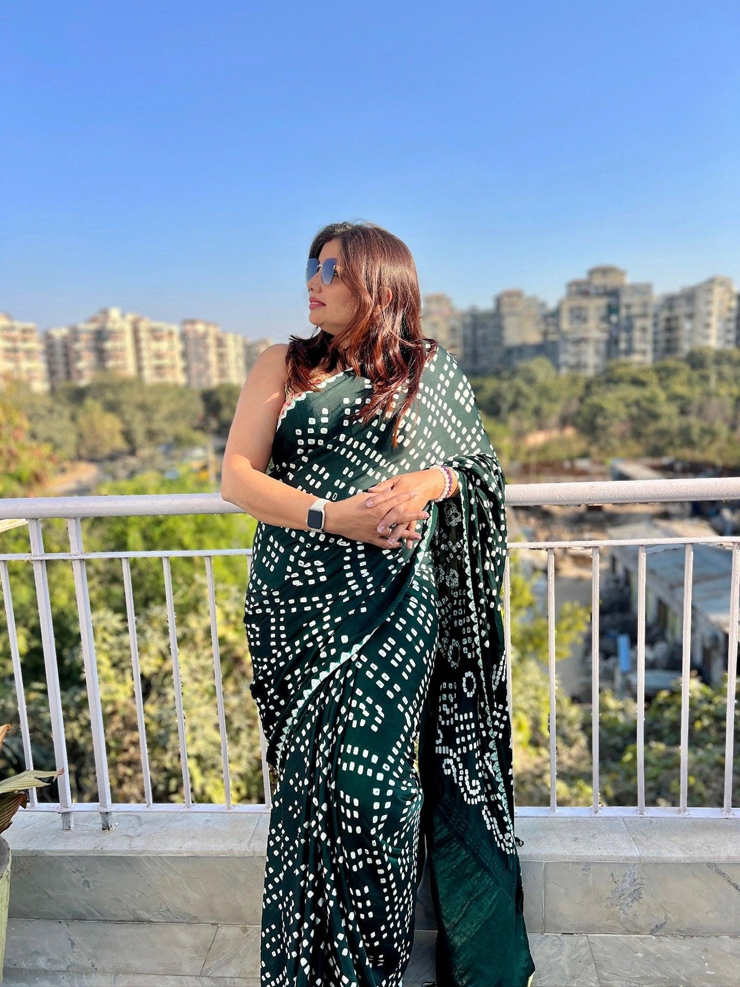 MEENA : BANDHEJ SAREE WITH TISSUE PALLA - Vasaka Jaipur