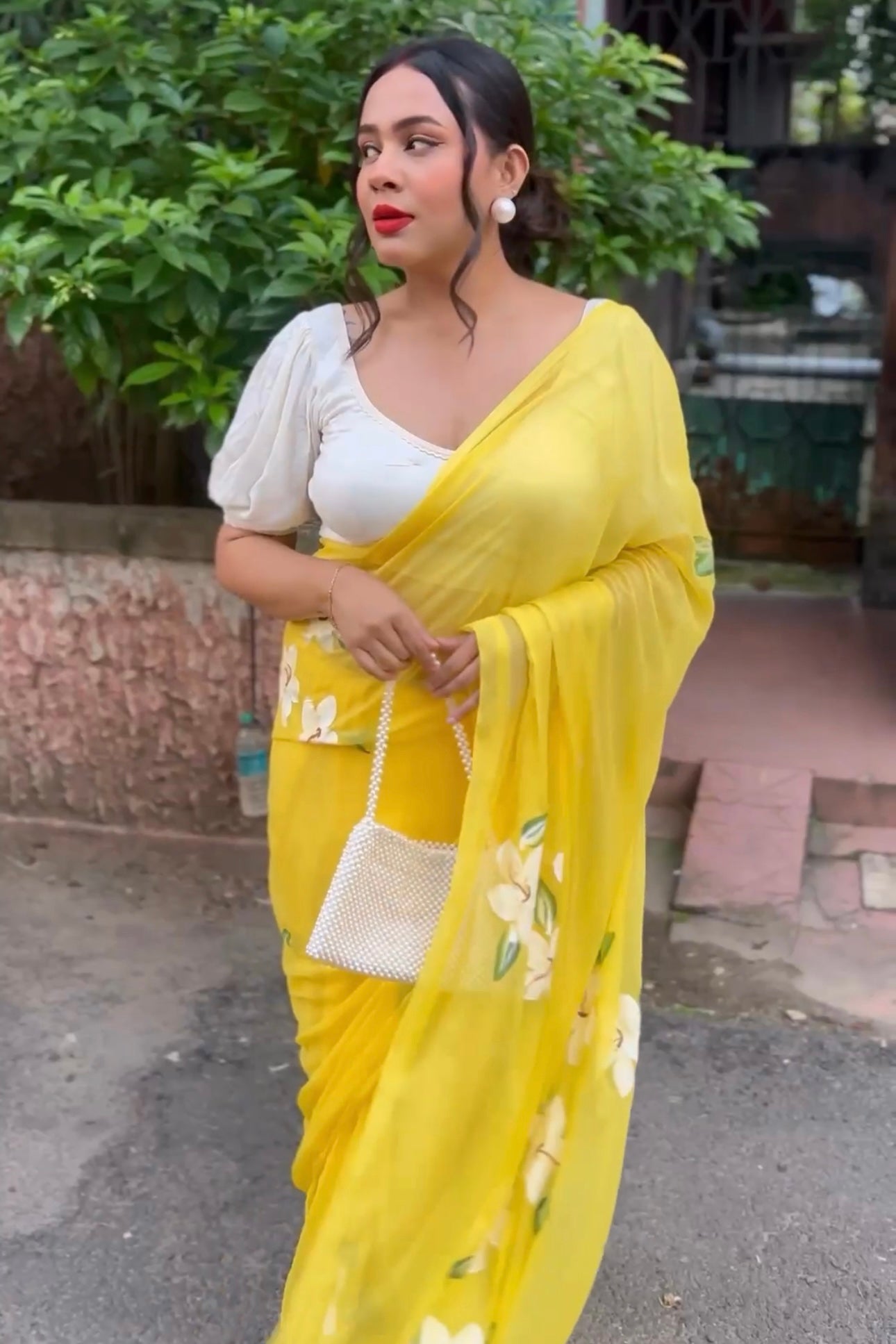 Monalisa - Yellow Handpainted Chiffon Saree