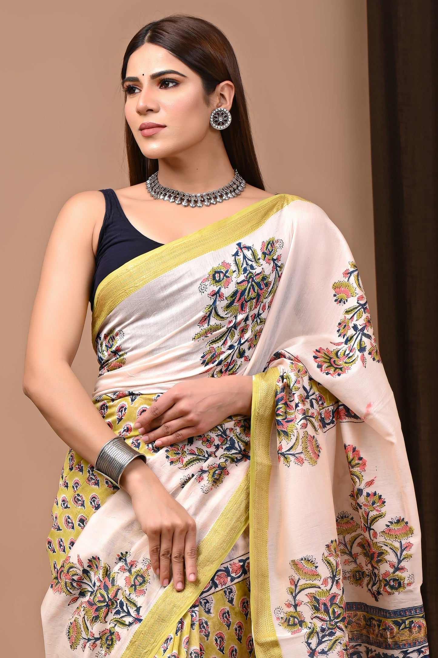 White Green - Handblock Maheshwari Silk Saree - Vasaka Jaipur