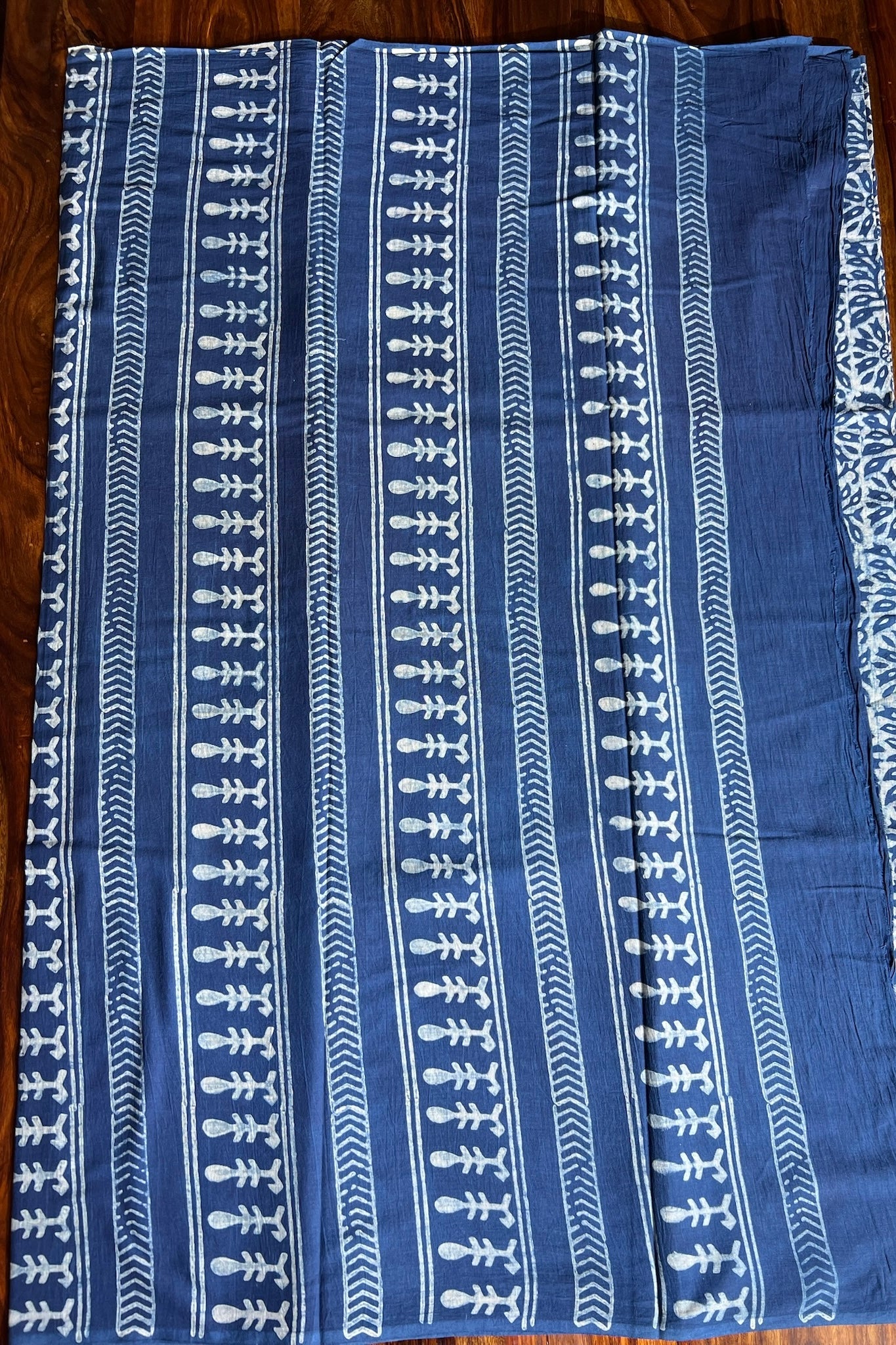 AKOLA INDIGO_ Dabu Hand Block Mulmul Cotton Saree