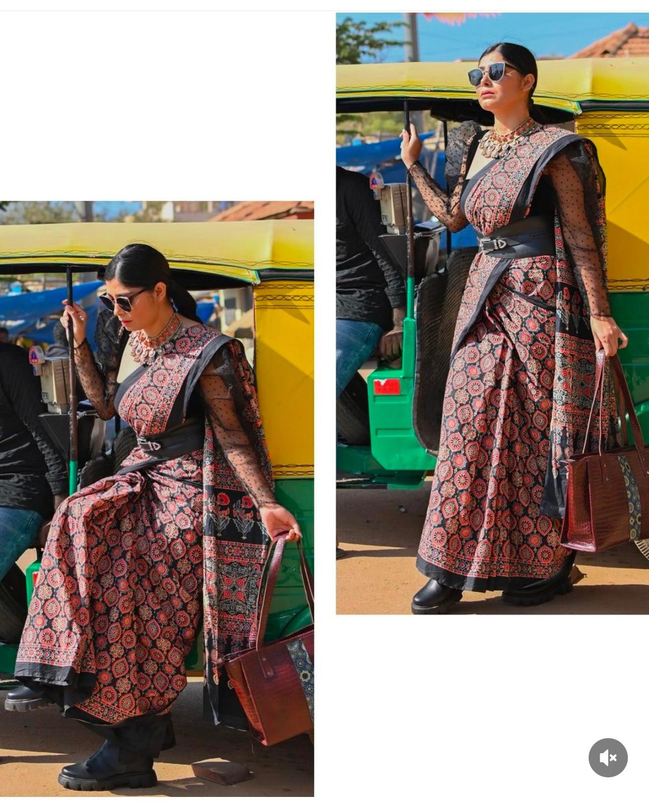 Black_ Mulmul Cotton Saree - Vasaka Jaipur
