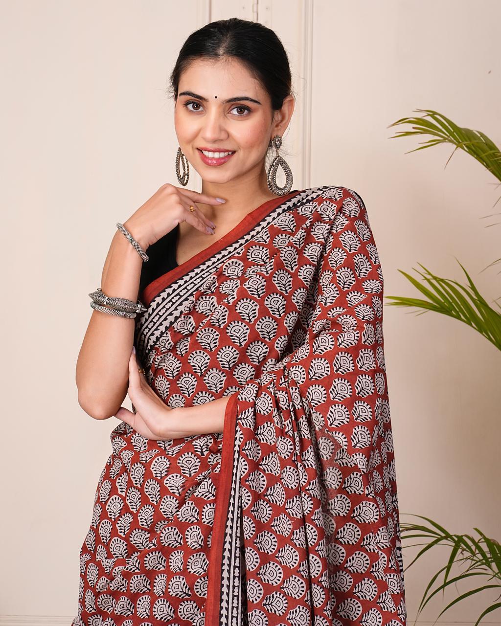 Brick Red_ Mulmul Cotton Saree - Vasaka Jaipur
