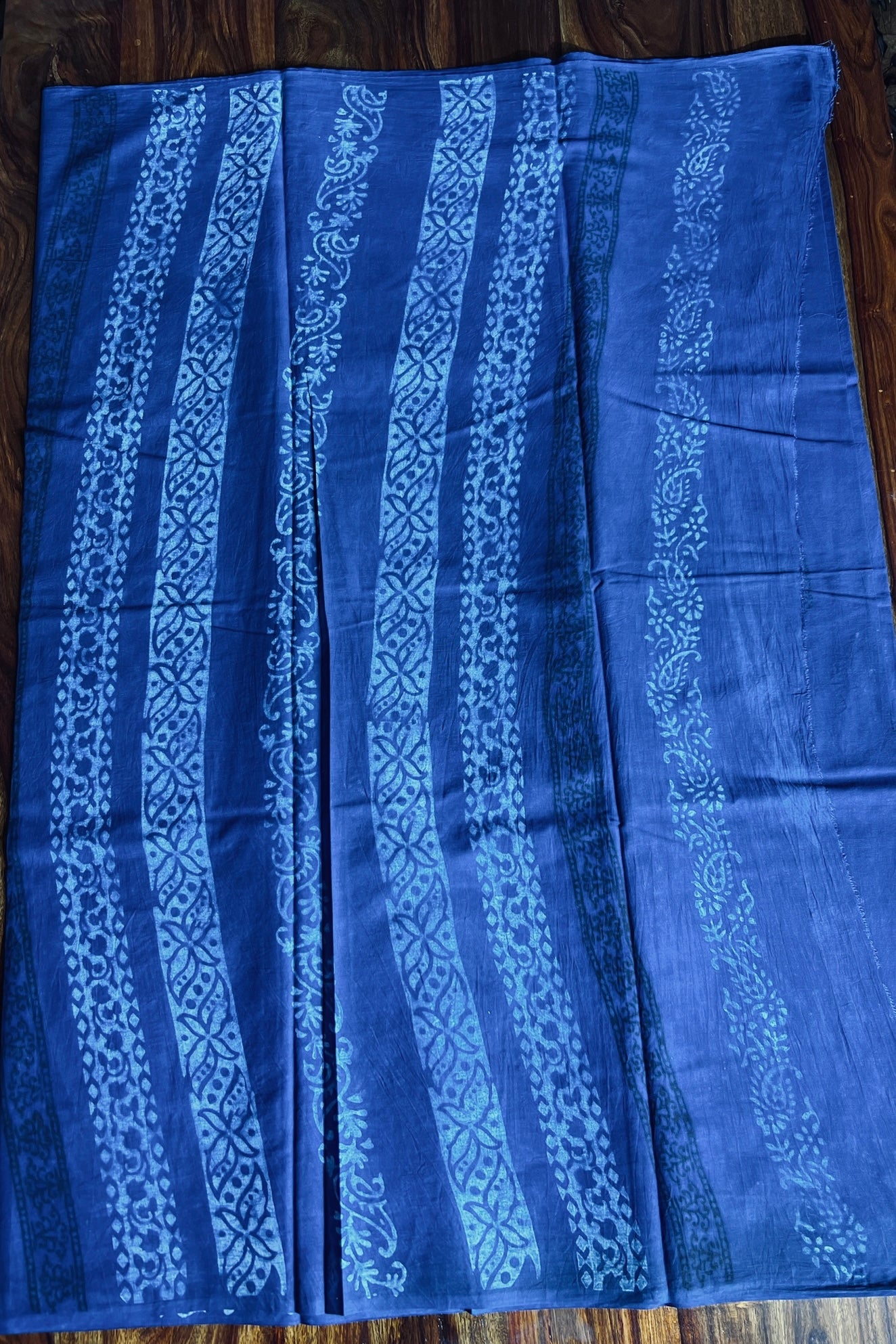 AKOLA INDIGO_ Dabu Hand Block Mulmul Cotton Saree