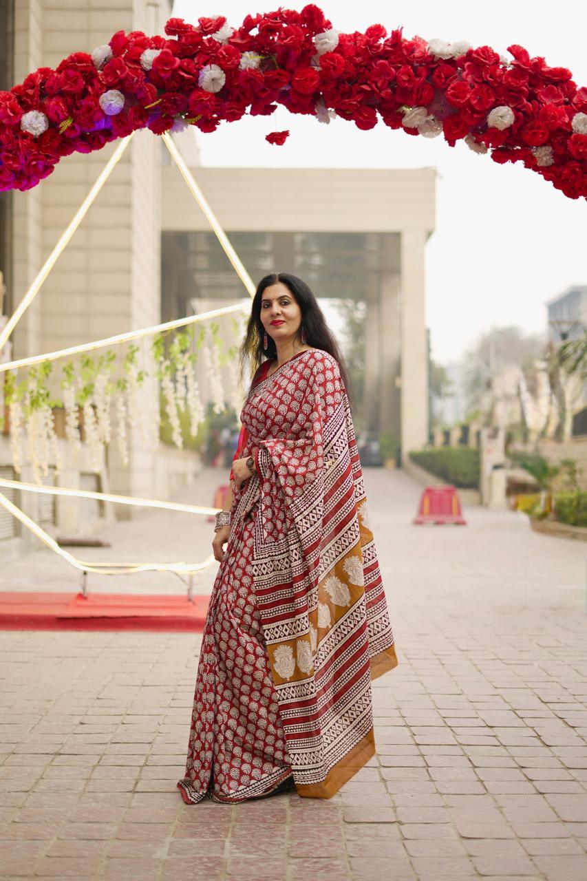Brick Red_ Mulmul Cotton Saree - Vasaka Jaipur