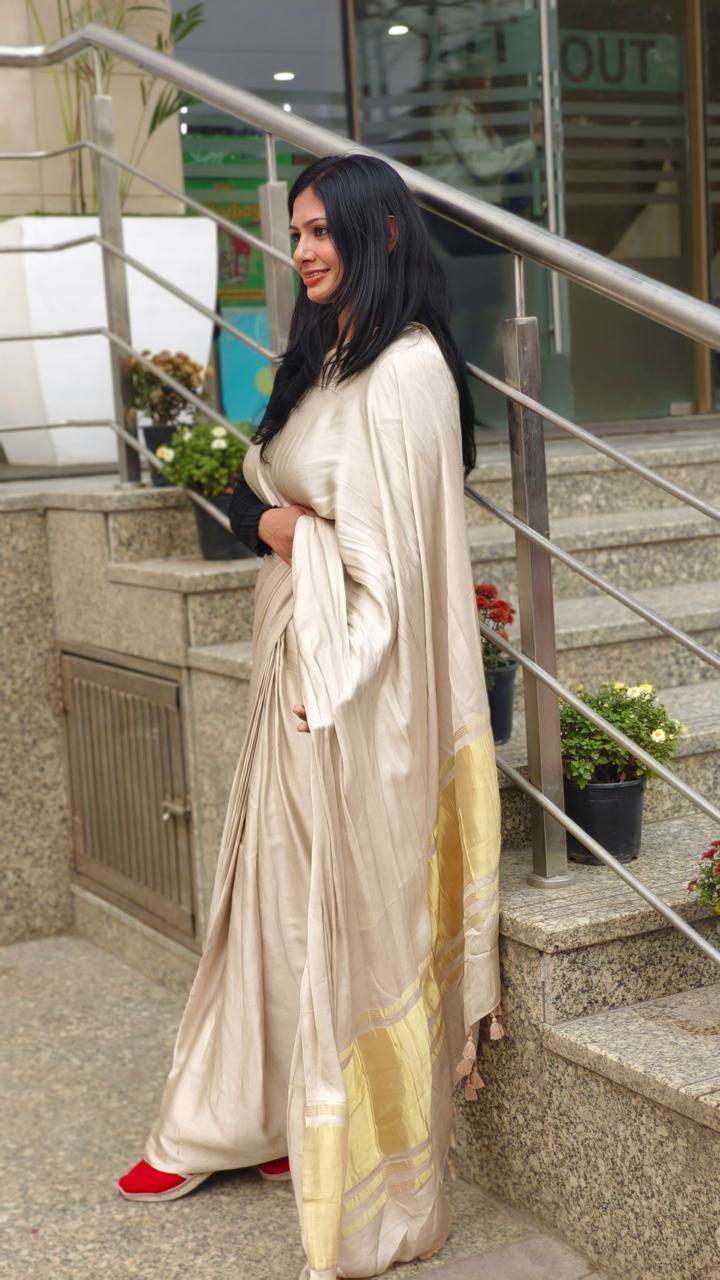 Off White Colour Modal Plain Saree With Tissue Pallu - Vasaka Jaipur