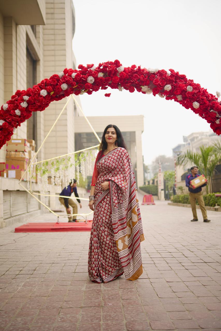Brick Red_ Mulmul Cotton Saree - Vasaka Jaipur