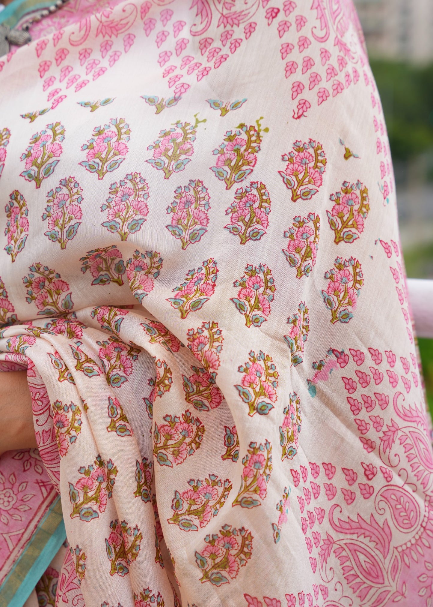 PRAKRITI_Floral Sanganeri HBP Chanderi Cotton Silk Saree