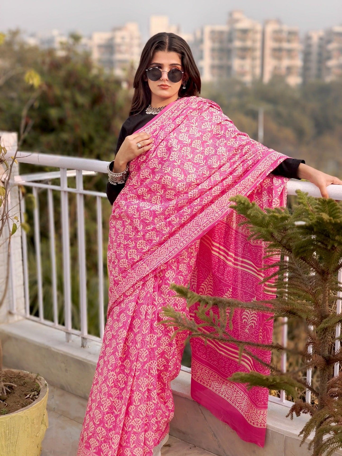 Pink_ Mulmul Cotton Saree