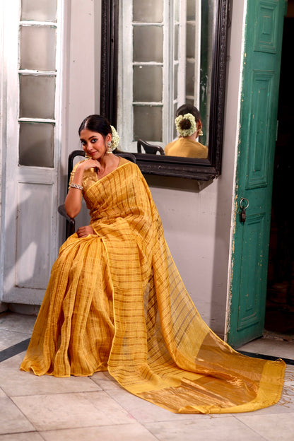 Surojita Handwoven Linen Zari Saree Amber Grace