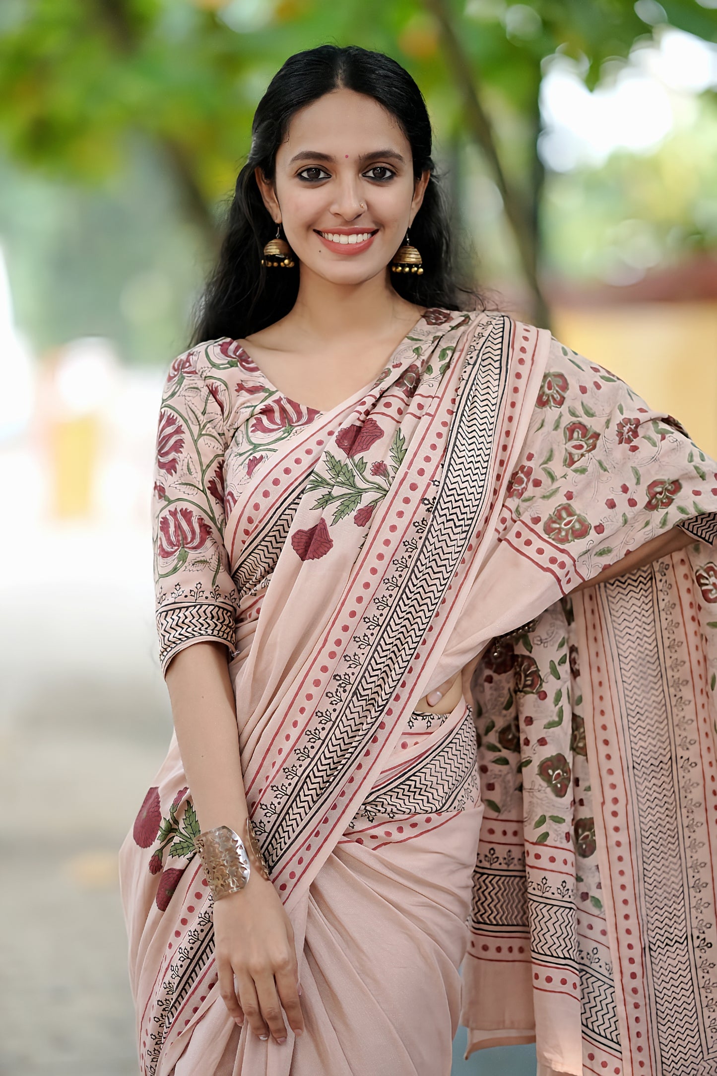 Nayana Mulmul Cotton Saree