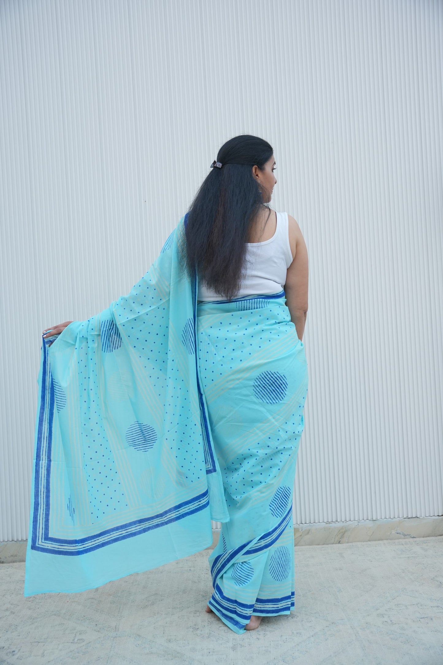 Neethi_Mrida Dabu Blue Cotton Saree