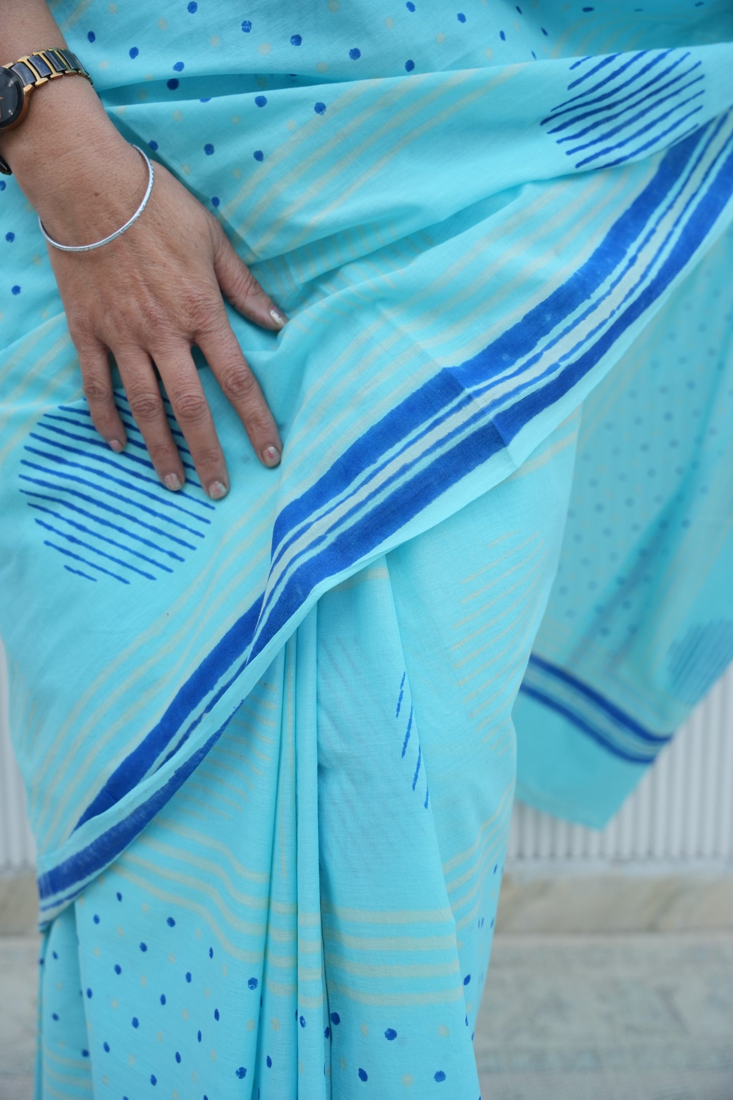 Neethi_Mrida Dabu Blue Cotton Saree