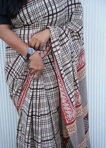 BHAVYA_Beige Striped Hand Block Print Cotton Saree