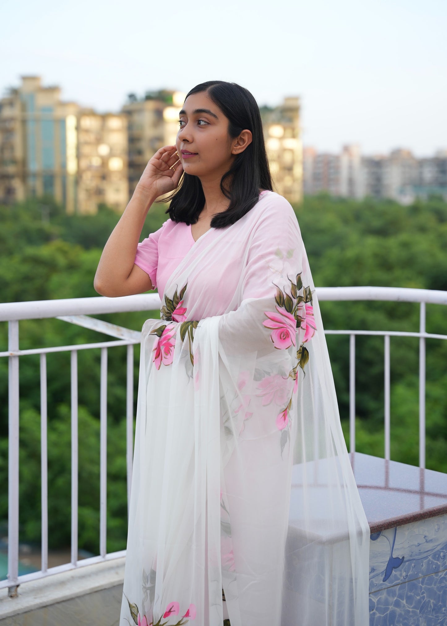 Sanjana - White Handpainted Chiffon Saree
