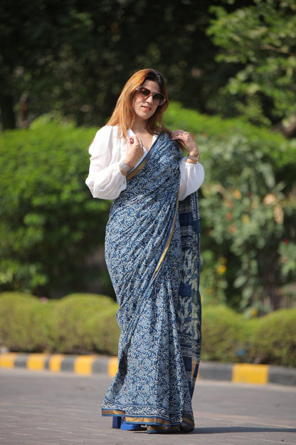 Indigo - Floral Net Print Mul Cotton Saree