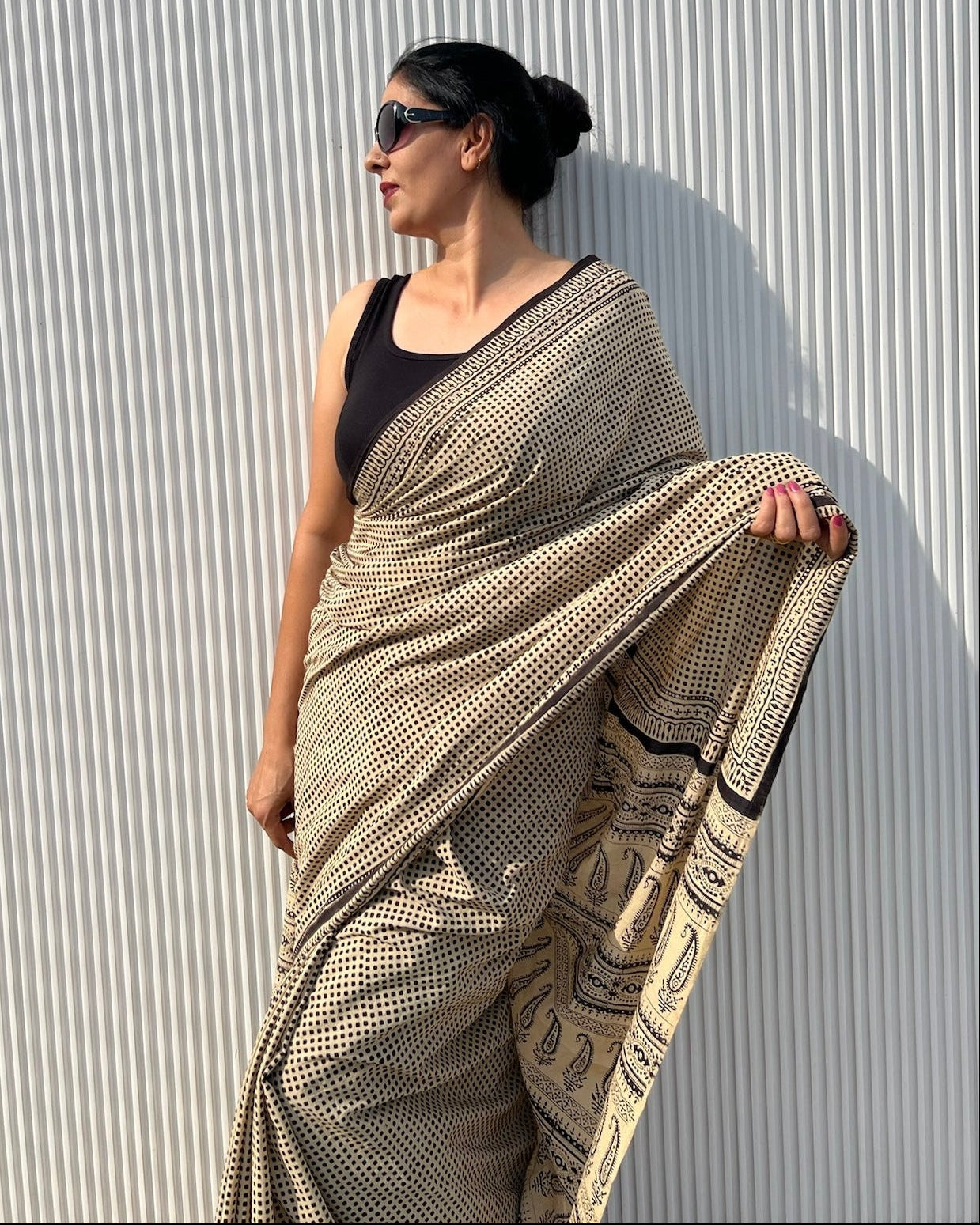 Breathable and soft mulmul cotton saree fabric with traditional Rajasthani block print irregularities