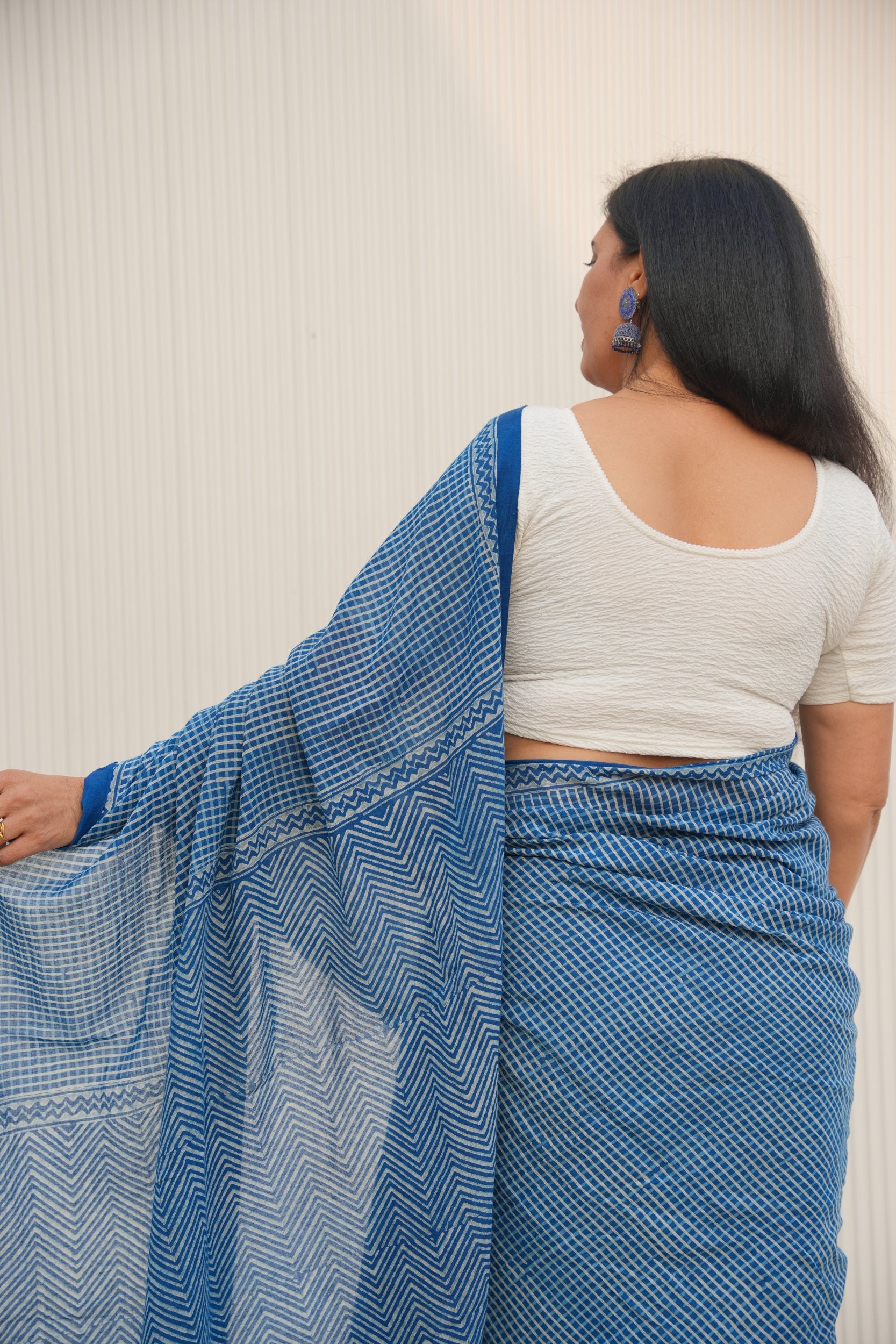 Traditional hand-woven handloom cotton saree with running blouse piece, Vasaka Jaipur