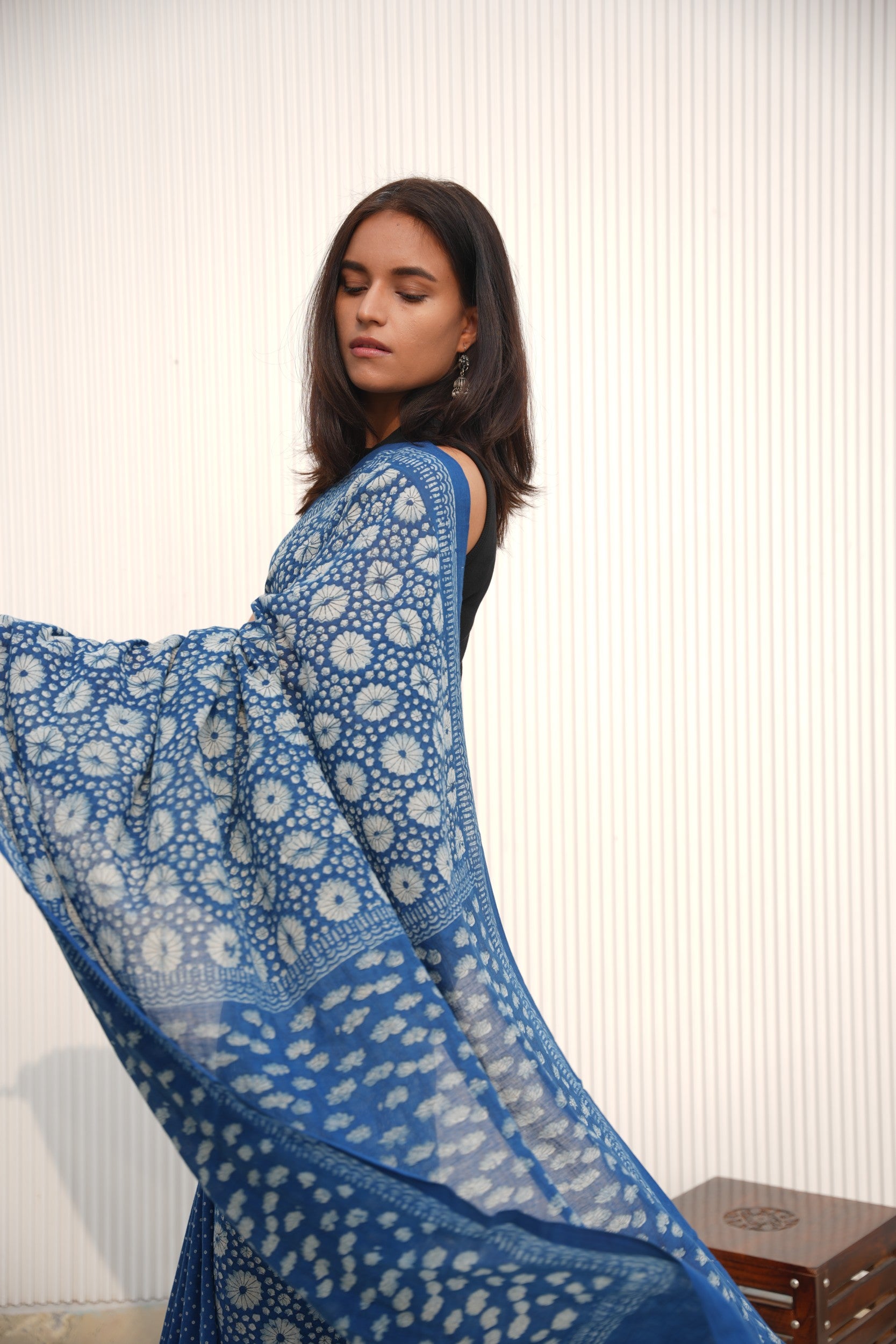 Traditional hand-woven handloom cotton saree with running blouse piece, Vasaka Jaipur