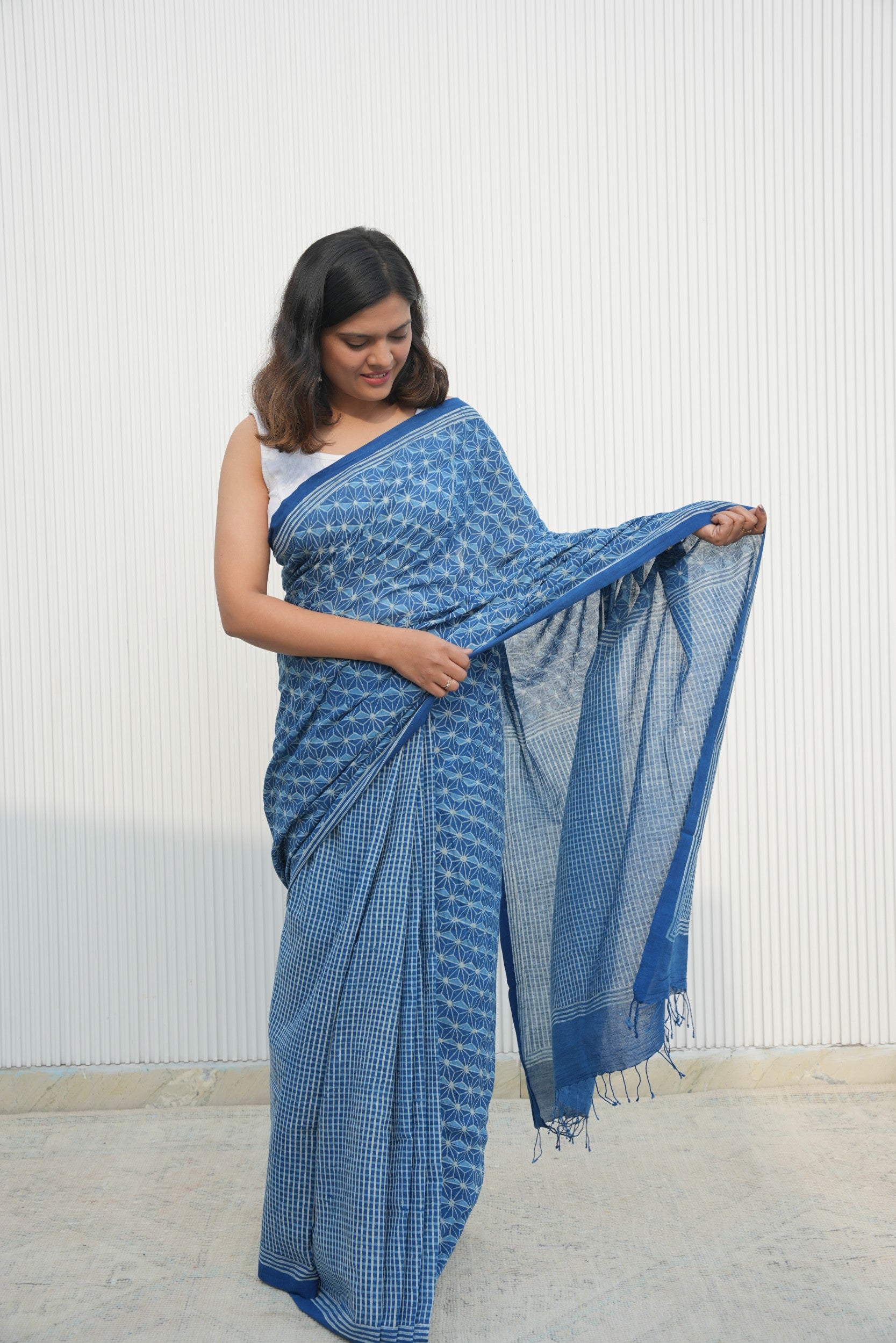 Traditional hand-woven handloom cotton saree with running blouse piece, Vasaka Jaipur