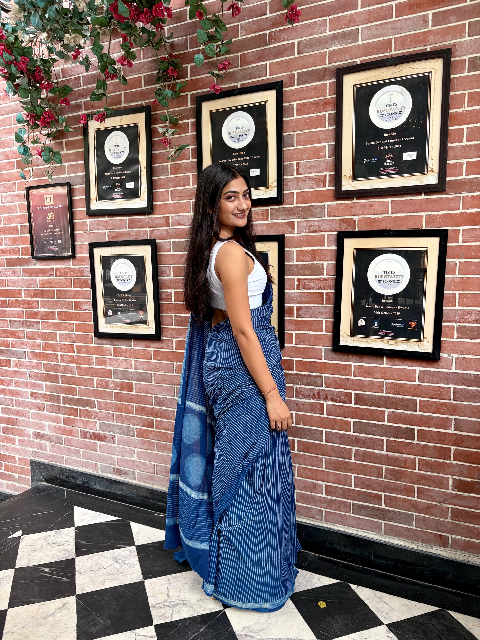 Vasaka Jaipur lightweight indigo mulmul cotton saree styled elegantly for office wear and casual ethnic looks