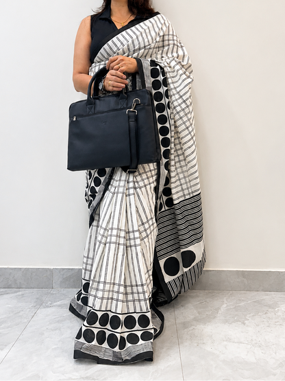 Traditional hand-woven handloom cotton saree with running blouse piece, Vasaka Jaipur